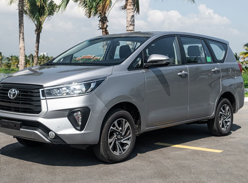 Bơm lốp xe Toyota Innova bao nhiêu kg là đúng chuẩn để chạy êm an toàn
