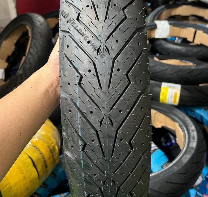 Lốp xe Evo200 là lốp gì? Thông số, ưu nhược điểm mà người dùng cần biết