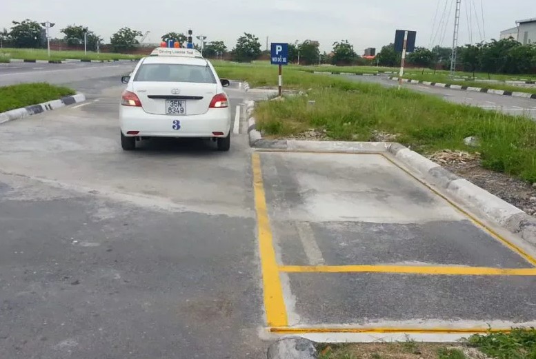 Lùi Chuồng Kích Thước Chuồng Ghép Dọc B2 Là Gì? Cách Hiểu Và Thực Hiện Đúng Kỹ Thuật