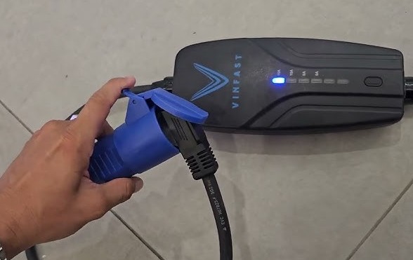 Mua bộ sạc 3.5 kw xe VinFast giá bao nhiêu tiền và có đáng đầu tư không