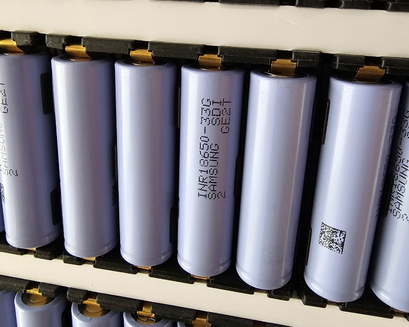 Pin xe điện bao lâu thì hỏng? Tuổi thọ thực tế và cách sử dụng để pin bền