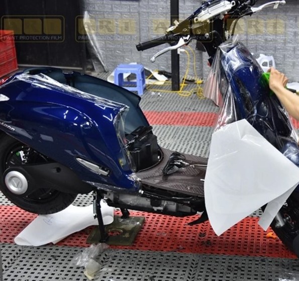 Vỏ nhựa xe điện VinFast Evo200 có bền không? Chất liệu, độ bền và chi phí thay thế