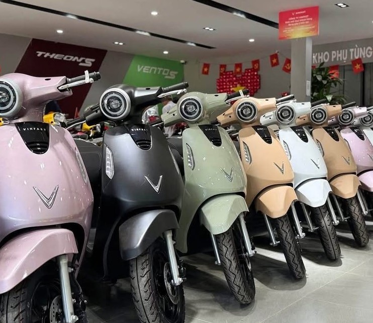 Xe máy điện đi 100km hết bao nhiêu tiền điện