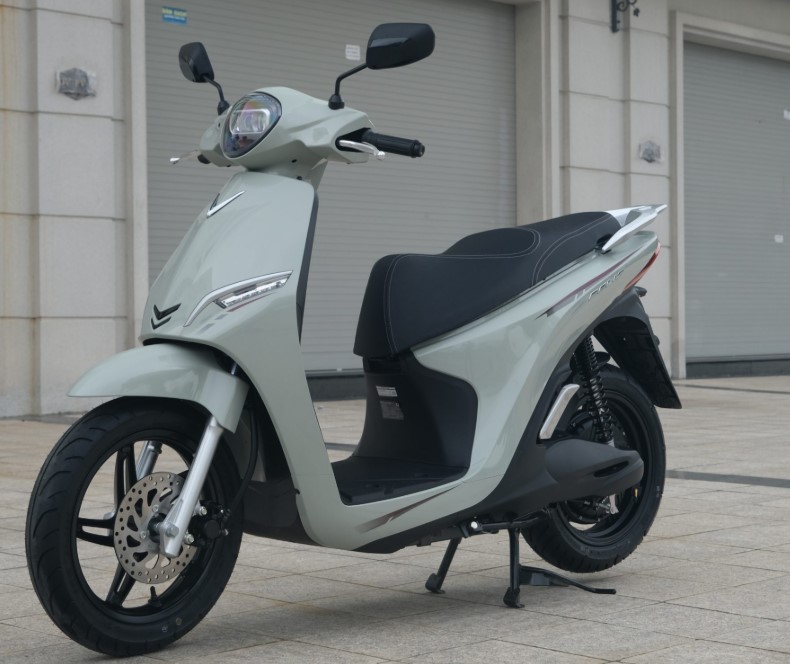 Xe máy điện VinFast Feliz Lite có cần bằng lái không