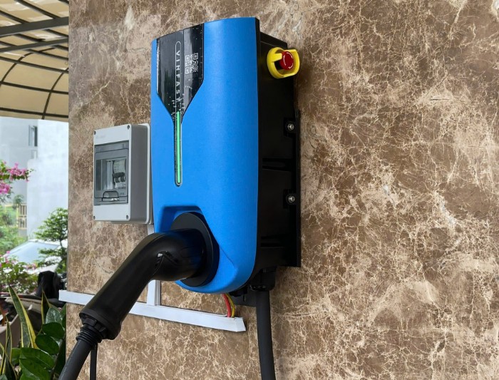 Xe ô tô điện VinFast VF6 sạc tại nhà bao lâu