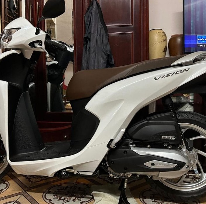 Xe Vision Đang Chạy Bị Tắt Máy Đề Không Lên Là Do Đâu? Nguyên Nhân Và Cách Xử Lý Hiệu Quả