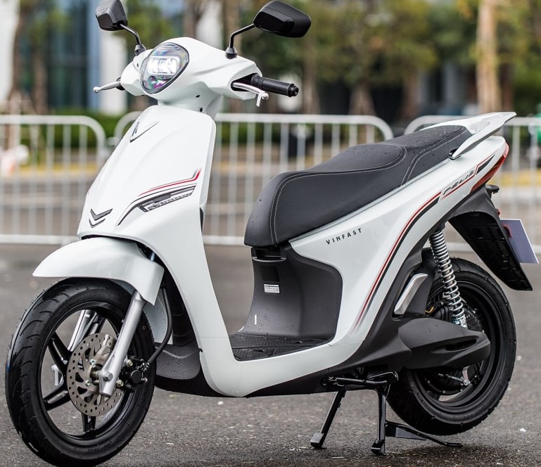 Cách kết nối điện thoại với xe Vinfast Feliz S nhanh chóng