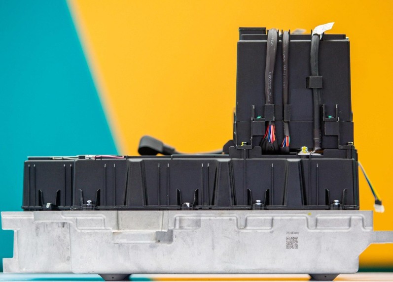 Chi phí thay pin LFP VinFast có đắt không