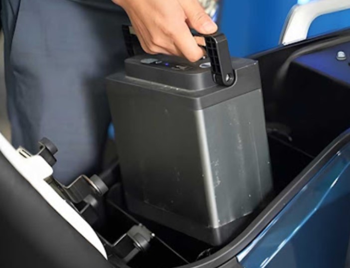 Pin xe máy điện bao nhiêu năm phải thay và khi nào nên chuẩn bị chi phí