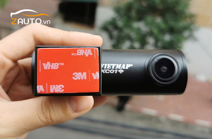 Lắp đặt camera hành trình phía sau chính hãng