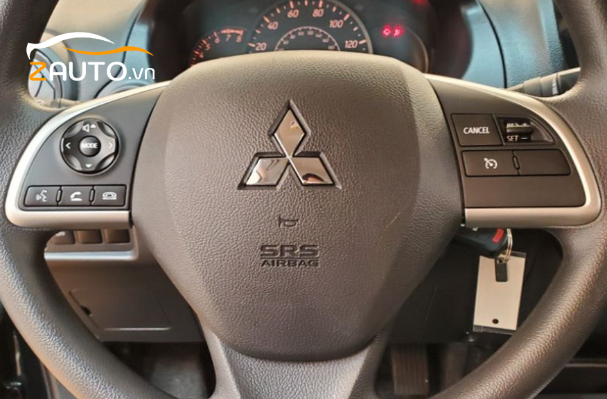 Độ nút bấm khiển vô lăng trên Mitsubishi Xpander