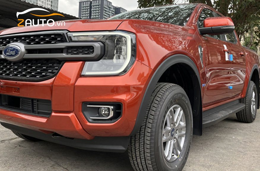 Tắt đèn gương xe ô tô Ford Ranger