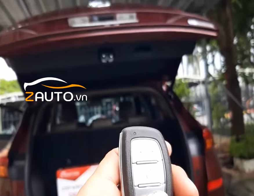 Lắp cốp điện Hyundai Tucson zin xe ô tô tại Thủ Đức