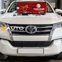 Độ cốp điện Toyota Fortuner