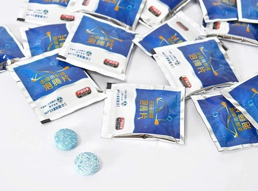 Viên sủi rửa kính ô tô XCHAT làm sạch mọi vết bẩn trên kính lái ô tô cao cấp