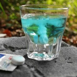 Viên sủi rửa kính ô tô XCHAT làm sạch mọi vết bẩn trên kính lái ô tô cao cấp