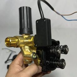 Bộ Đầu Bơm Máy Rửa Xe Gia Đình Cao Áp 220V Có Chỉnh Áp & Kèm Rơ Le Điện