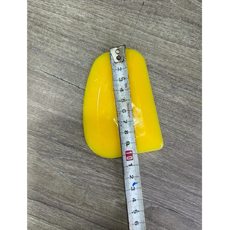 Dao Trét Matit Cao Su Vàng – Dụng Cụ Trong Ngành Sơn Xe & Xây Dựng