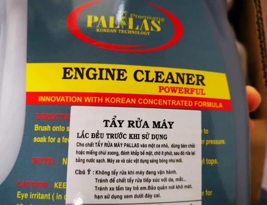 Dung Dịch Tẩy Lốc Máy Xe Máy Pallas Siêu Mạnh 3L – Loại Bỏ Ố Vàng, Dầu Nhớt, Rỉ Sét