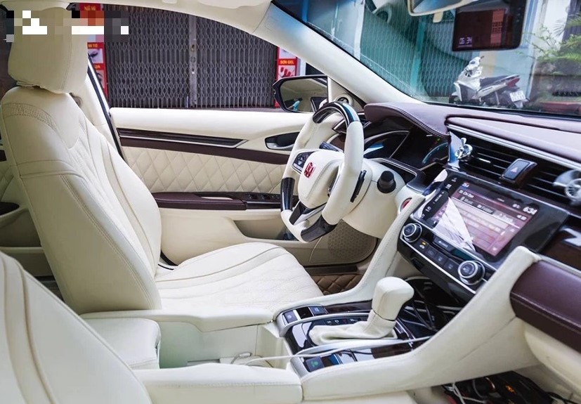 Dung Dịch Vệ Sinh Nội Thất Ô Tô HiKit – Làm Sạch Ghế Da, Sofa, Đồ Da Mốc Hiệu Quả