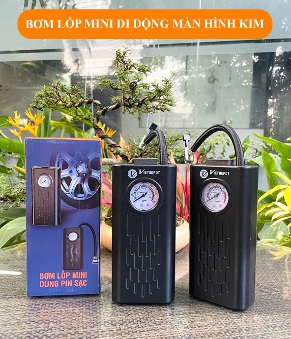 Máy Bơm Lốp Mini Dùng Pin Sạc Cao Cấp Viet Depot – Gọn Nhẹ, Đa Năng Cho Ô Tô, Xe Máy, Xe Đạp, Bóng Đá