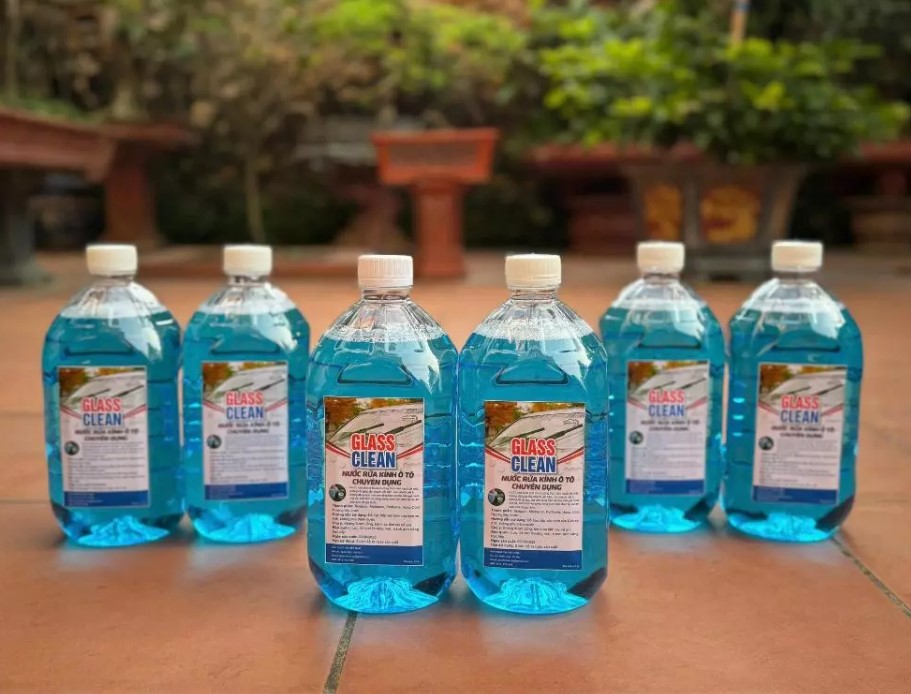 Nước Rửa Kính Ô Tô GLASS CLEAN Thùng 6 Can, Không Cặn, Bảo Vệ Cần Gạt Mưa Xe