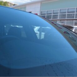 Nước Rửa Kính Ô Tô SUPER CLEAR – Sạch Bóng, Không Đóng Cặn, An Toàn Cho Mọi Dòng Xe Hơi