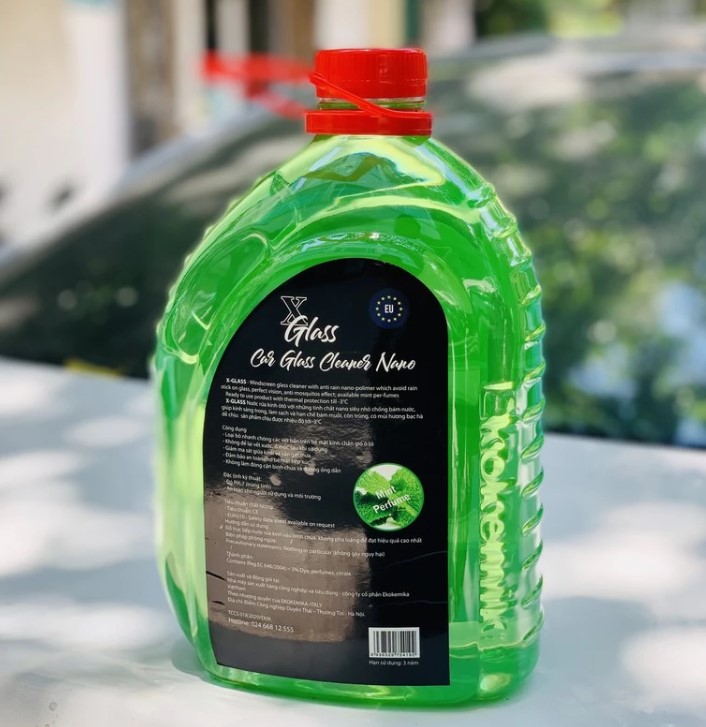 Nước Rửa Kính Ô Tô Xglass Nano Clean – Thương Hiệu Ekokemika Cho Xe Hơi