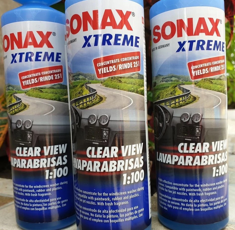 Nước Rửa Kính Xe Ô Tô Cao Cấp Sonax Xtreme Clear View 1:100 NanoPro – 250ml - Làm Sạch Sâu, Bảo Vệ Gạt Mưa