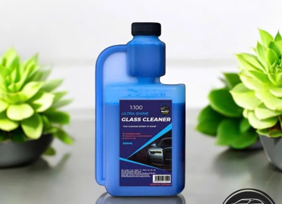 Nước Rửa Kính Xe Ô Tô GLASS CLEANER 500ml Siêu Tiết Kiệm, Tỷ Lệ Pha 10ml = 1 Lít Nước