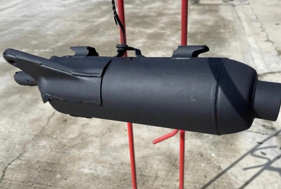 Sơn Pô Xe Chống Cháy, Chịu Nhiệt H2 – H1 300ml - Màu Đen Mờ & Bạc Mờ, Kèm Giấy Nhám Chính Hãng SAMURAI