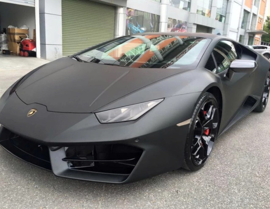 Sơn xịt đen bóng, đen nhám cao cấp – Bám dính cực tốt, màu đẹp bền lâu cho xe, cửa, tường