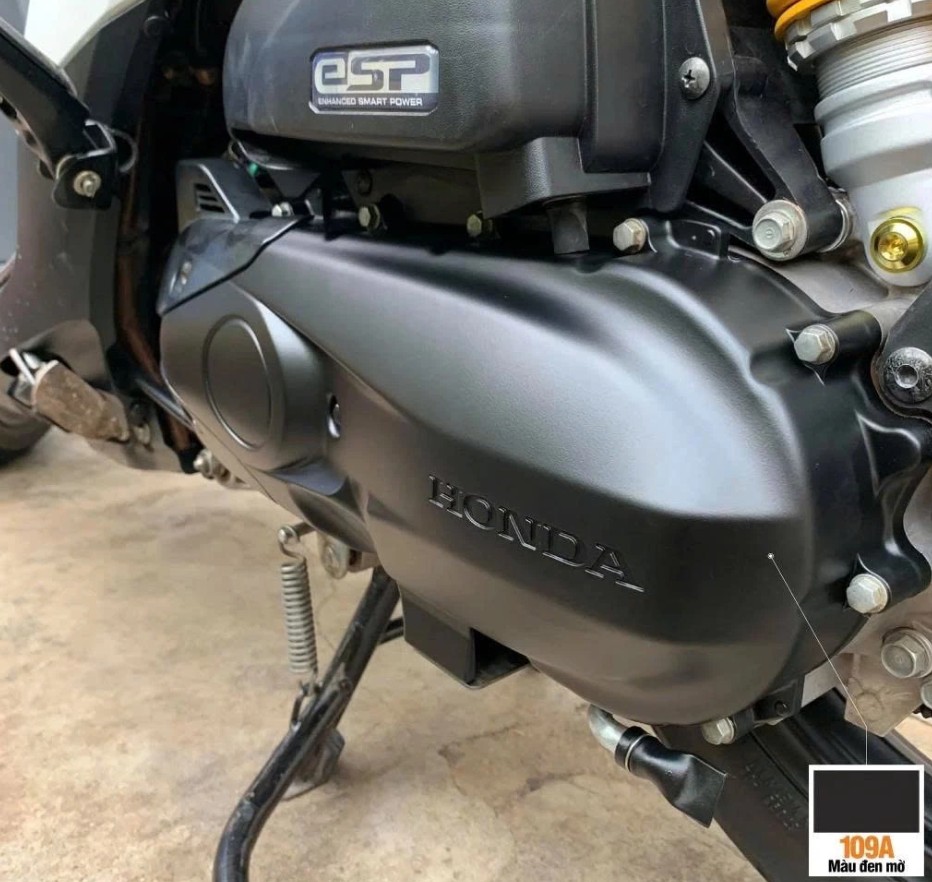 Sơn Xịt Xe Máy Samurai 128A – Keo Phủ Mờ, Phủ Nhám Cao Cấp 400ml