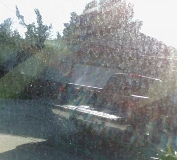 Tẩy Cặn Canxi & Ố Kính Xe Ô Tô 200ML, Làm Sạch Kính Bị Ố Mốc, Mờ Đục