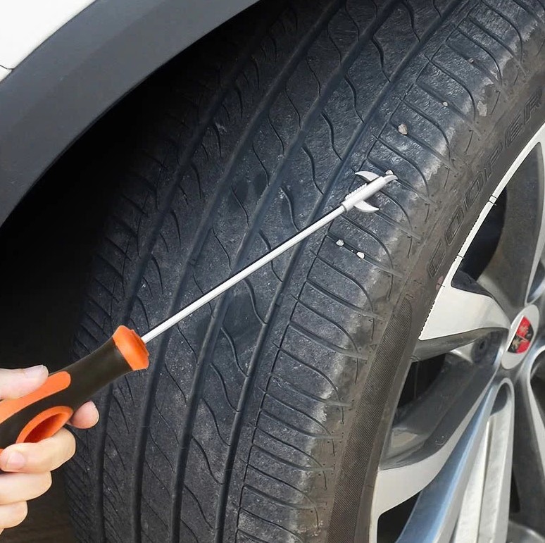 Tô Vít Tích Hợp Nắp Cạy Đá Lốp Xe P127x01 – Dụng Cụ Vệ Sinh và Bảo Vệ Lốp Ô Tô