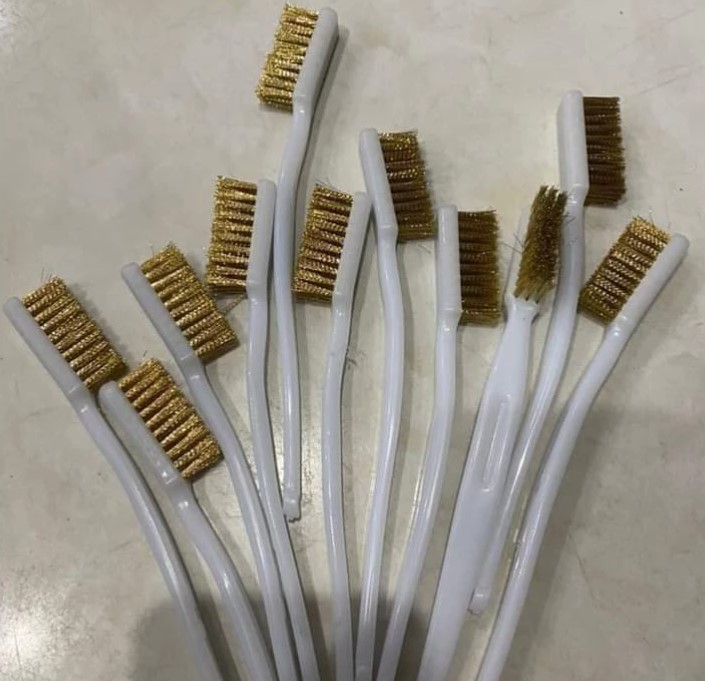 Bàn Chải Đồng Mềm Đa Năng, Chuyên Chà Rửa Lốc Máy, Đầu Bò Xe Máy