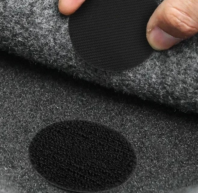 Bộ 2 / 4 Miếng Dán Cố Định Thảm Lót Sàn Ô Tô Hai Mặt, Chống Trượt, An Toàn Khi Lái Xe