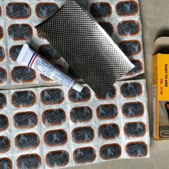 Bộ Dụng Cụ Vá Xe Đạp Gồm Miếng Bào Ruột, Keo Dán & 48 Miếng Vá Cao Su Non