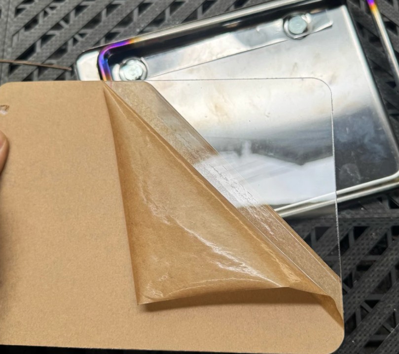 Bộ Khung Biển Số Gắn Xe Máy, Full Phụ Kiện Gồm Mica Trong Suốt, Đế Và Ốc Cố Định