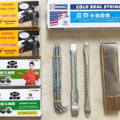 Bộ Vá Săm Xe Đạp, Xe Máy (Đầy Đủ Miếng Vá, Keo, Móc Lốp, Đánh Săm)