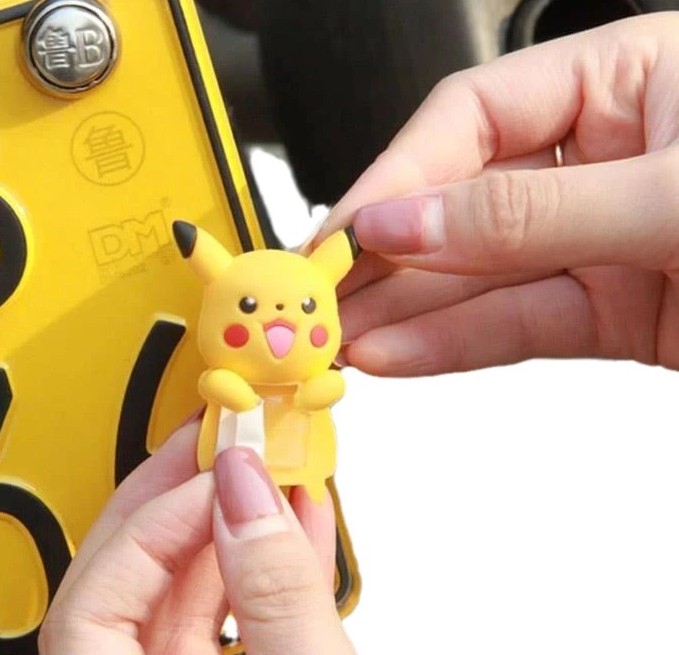 Búp Bê Mini Dễ Thương Trang Trí Biển Số Xe Hơi, Xe Máy, Điện Thoại, Màn Hình Máy Tính, Tai Gương, Góc Bàn