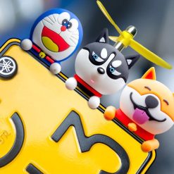 Búp Bê Mini Dễ Thương Trang Trí Biển Số Xe Hơi, Xe Máy, Điện Thoại, Màn Hình Máy Tính, Tai Gương, Góc Bàn