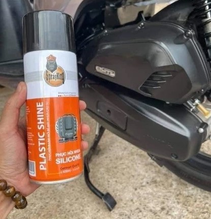 Chai Xịt Phục Hồi Nhựa Nhám Sprayking 400ml, Làm Sáng Nhựa, Cao Su, Da An Toàn
