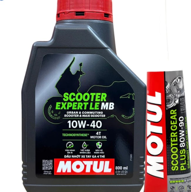 Combo Nhớt Xe Tay Ga Motul Expert Le, Kèm Quà Tặng Nhớt Láp Motul