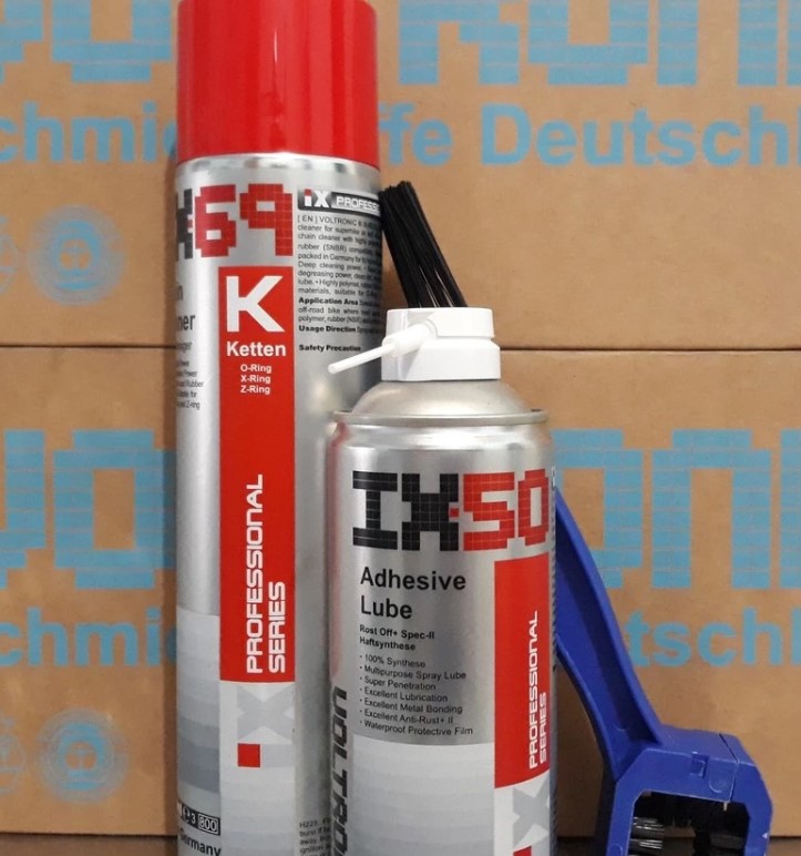 Combo Vệ Sinh & Bảo Dưỡng Sên Xe Máy VOLTRONIC–Ix69 + Ix50 (M50 Ceramic) + Bàn Chải