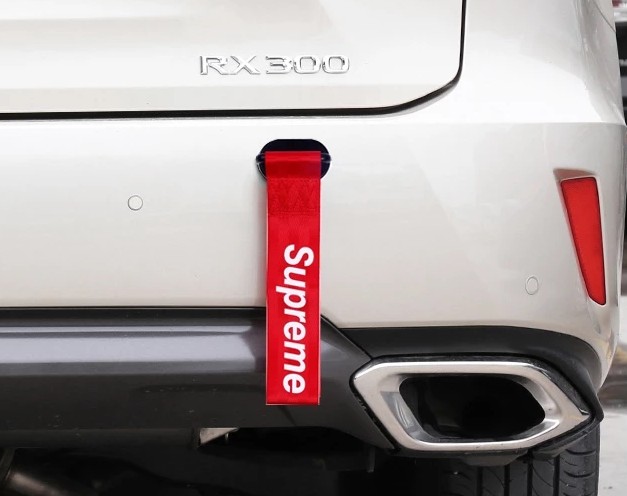 Dây Móc Kéo Trang Trí Xe Hơi In Chữ Supreme, Phong Cách Thời Thượng Cho Xế Yêu