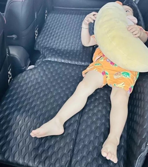Đệm Nằm Sau Xe Ô Tô Gấp Gọn Tiện Dụng Không Bơm Hơi Cao Cấp