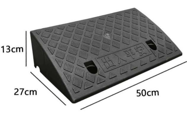 Dốc Bục Lên Xuống Xe Bằng Nhựa PVC, Cao Từ 3cm Đến 17cm, An Toàn & Tiện Lợi