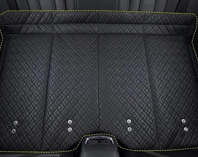 Giường Đệm Ghế Sau Ô Tô Bằng Da Cao Cấp Gấp Gọn Thông Minh Takehiro T09