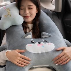 Gối Ôm Xe Ô Tô Trẻ Em Dây Đai An Toàn Gối Ôm Cổ Chống Bóp Gối Người Lớn